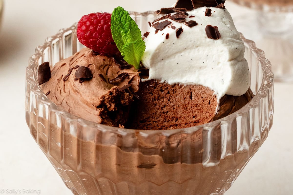 Foolproof Chocolate Mousse: Your Easy Path to a Classic Dessert